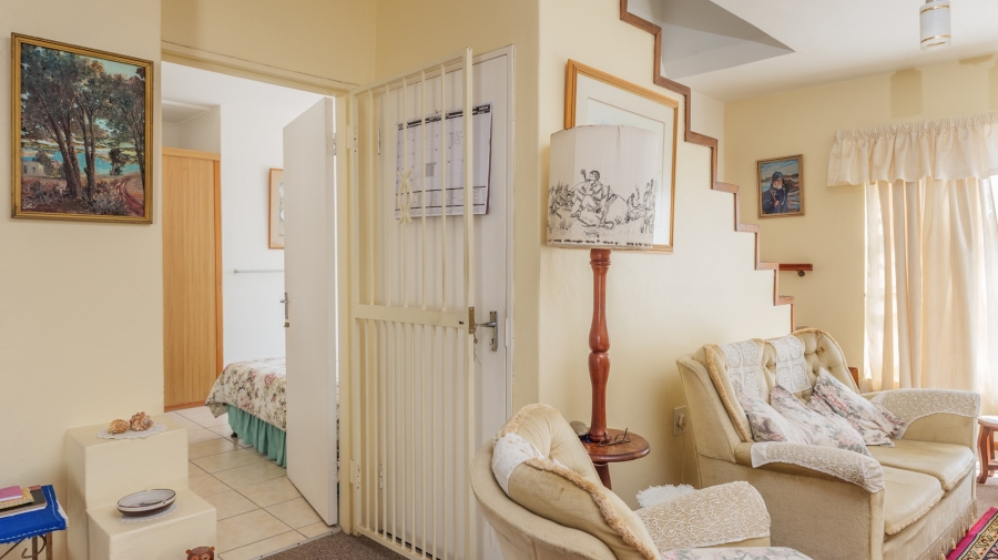 5 Bedroom Property for Sale in Struisbaai Western Cape